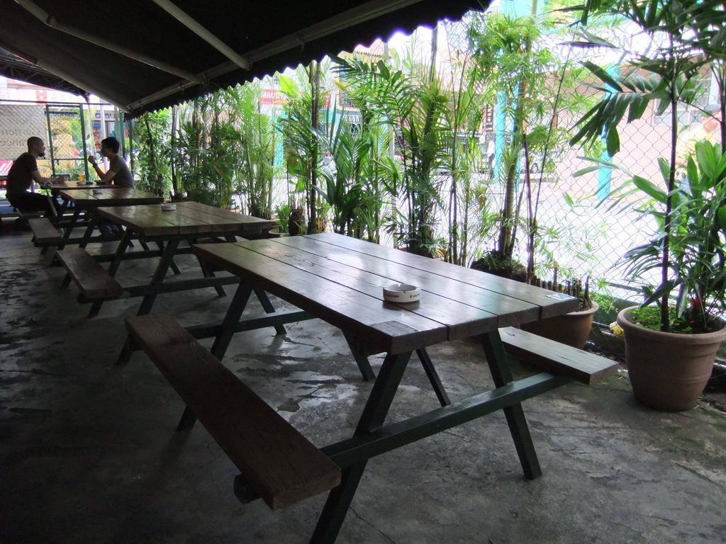 Tripsinn Singapore Bagian luar foto
